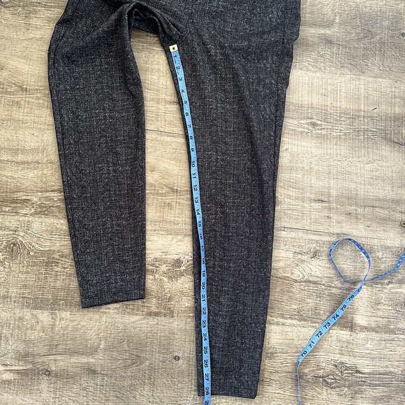 Liverpool Amelia Printed Gray Tweed Leggings, Size 10 - Picture 14 of 14